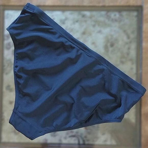 Silhouette Solution black bikini bottoms - Picture 3 of 10